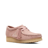 WOMEN’S CLARK ORIGINAL WALLABEE “MADE IN PORTUGAL” (BLUSH PINK LEA)